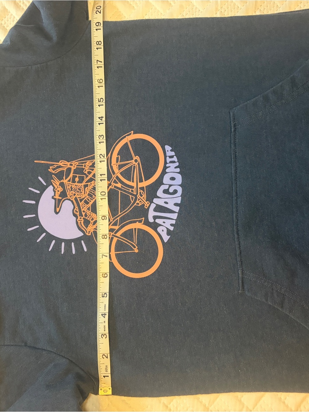 Patagonia | Women’s Fishfox Ahnya Navy Hoodie with Pink Bike - Picture 7 of 8